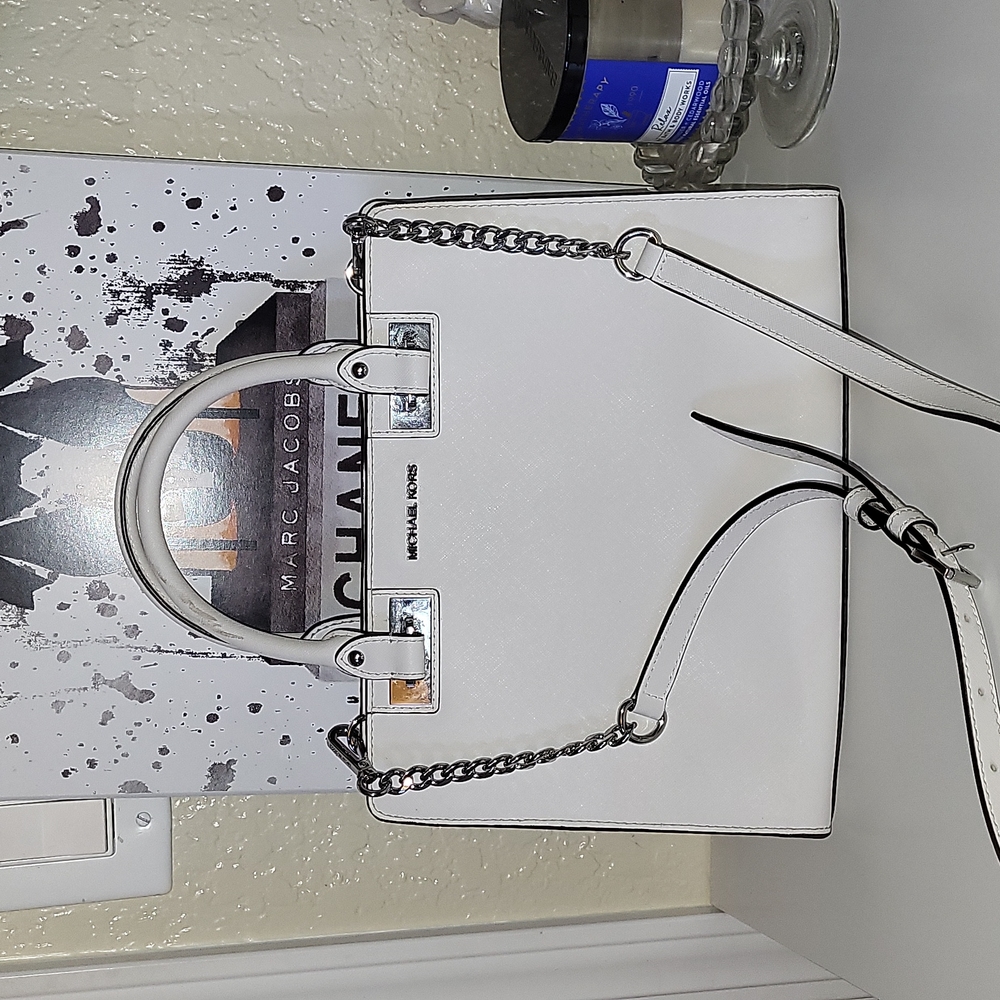 Michael Kors Quinn Large Satchel/crossbody bag in Optic White